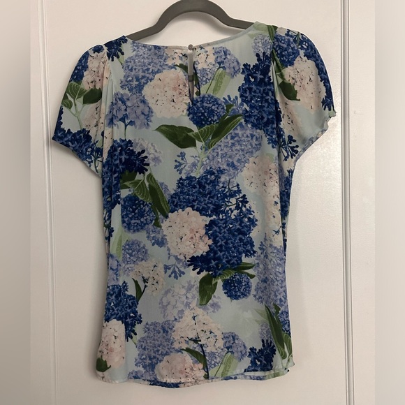 Hydrangea Blouse by Cece - Picture 3 of 3